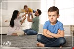 چگونگی تشخیص کودک حسود به همراه راه های درمان حسادت در کودکان